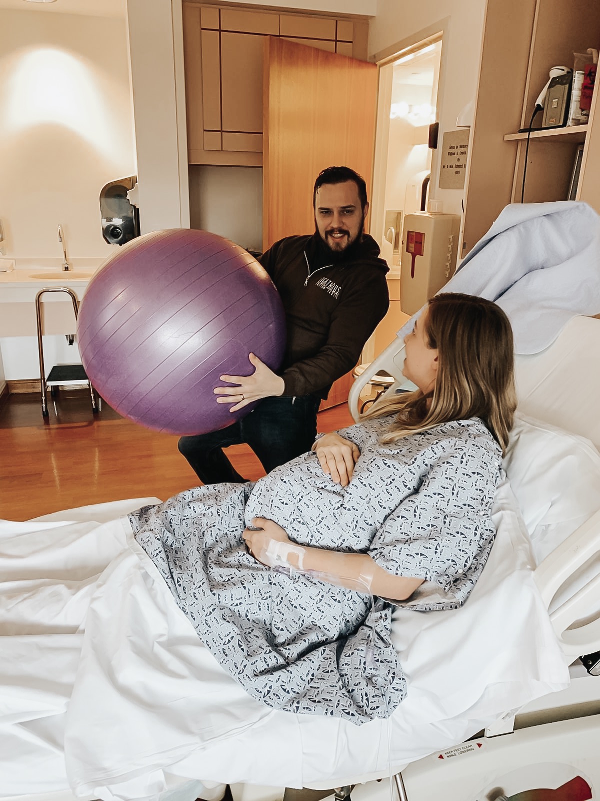 b027faf2-7fb5-4d93-8686-9f5a39b1797e